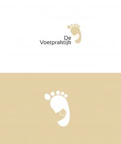 Logo # 450463 voor Gezocht! Een mooi, degelijk maar sjiek logo voor onze pedicurepraktijk 