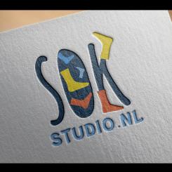 Logo # 1020009 voor Ontwerp een kleurrijk logo voor een sokkenwebshop! wedstrijd