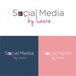 Logo # 1301625 voor Logo voor Social Media by Laura wedstrijd