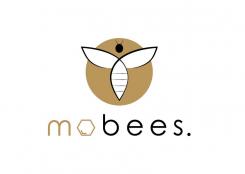 Logo # 1016202 voor Logo voor imkerij MoBees wedstrijd