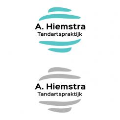 Logo # 532779 voor Ontwerp een origineel logo voor een tandartspraktijk! wedstrijd