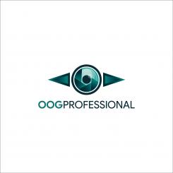 Logo design # 923028 for Design a modern logo for a professional in the eye-healthcare contest