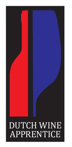 Logo # 1061729 voor Logo  plus social  voor Wine Blogger wedstrijd