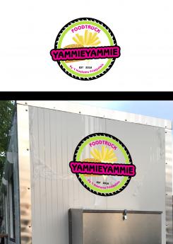 Logo # 880281 voor foodtruck YammieYammie wedstrijd