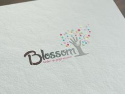 Logo # 624780 voor blossom kindercoach wedstrijd