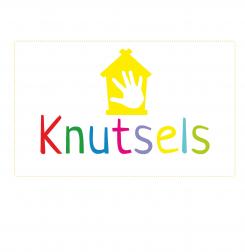 Logo & Huisstijl # 1226774 voor Ontwerp een kleurrijk logo voor een kinderjaarboek wedstrijd