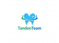 Logo & Huisstijl # 1154699 voor Logo en huisstijl voor de meest innovatieve tandartspraktijk wedstrijd