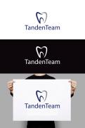 Logo & Huisstijl # 1156200 voor Logo en huisstijl voor de meest innovatieve tandartspraktijk wedstrijd