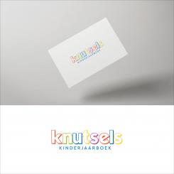 Logo & Huisstijl # 1219157 voor Ontwerp een kleurrijk logo voor een kinderjaarboek wedstrijd